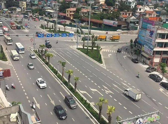 Dayth Hotel Hạ Long