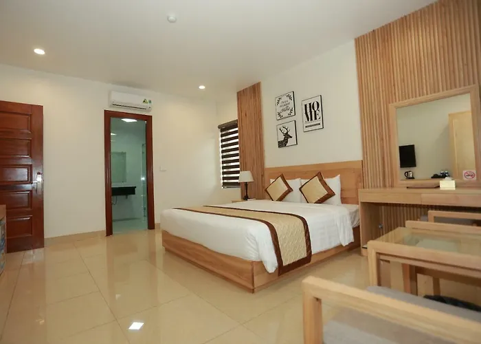 Hotel Dayth Hạ Long